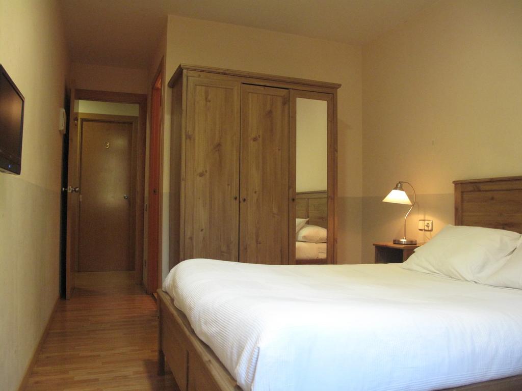 Hostal Lk Barcelona Exterior photo