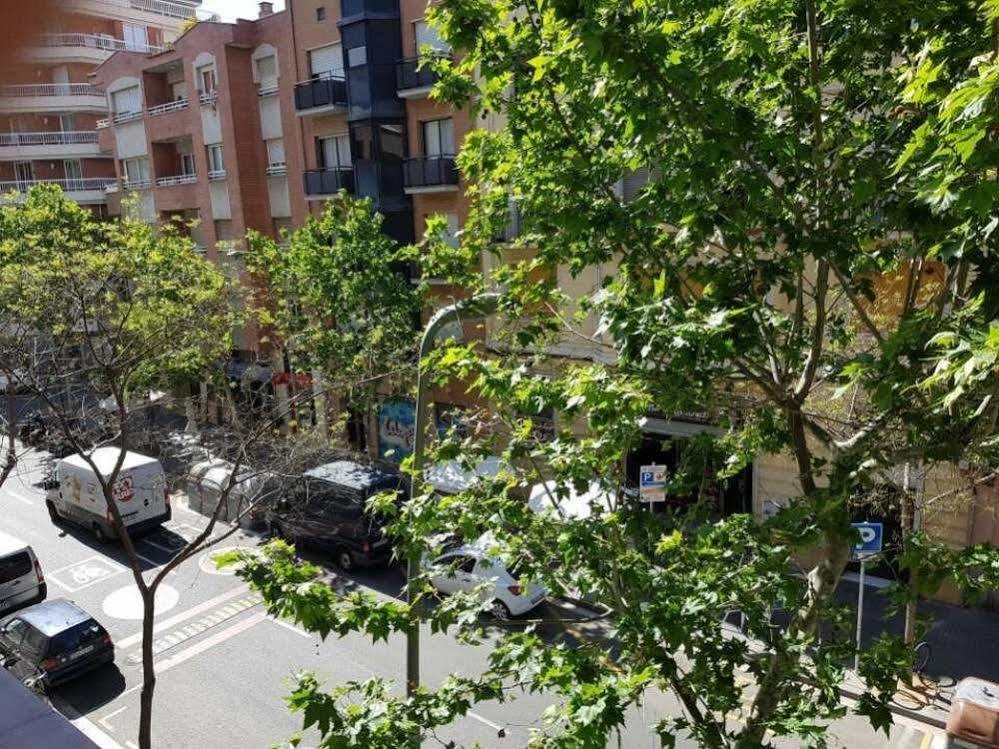 Hostal Lk Barcelona Exterior photo